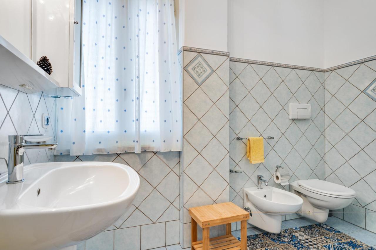 Roomy And Bright Apartment With Balconies X6 Catania Luaran gambar
