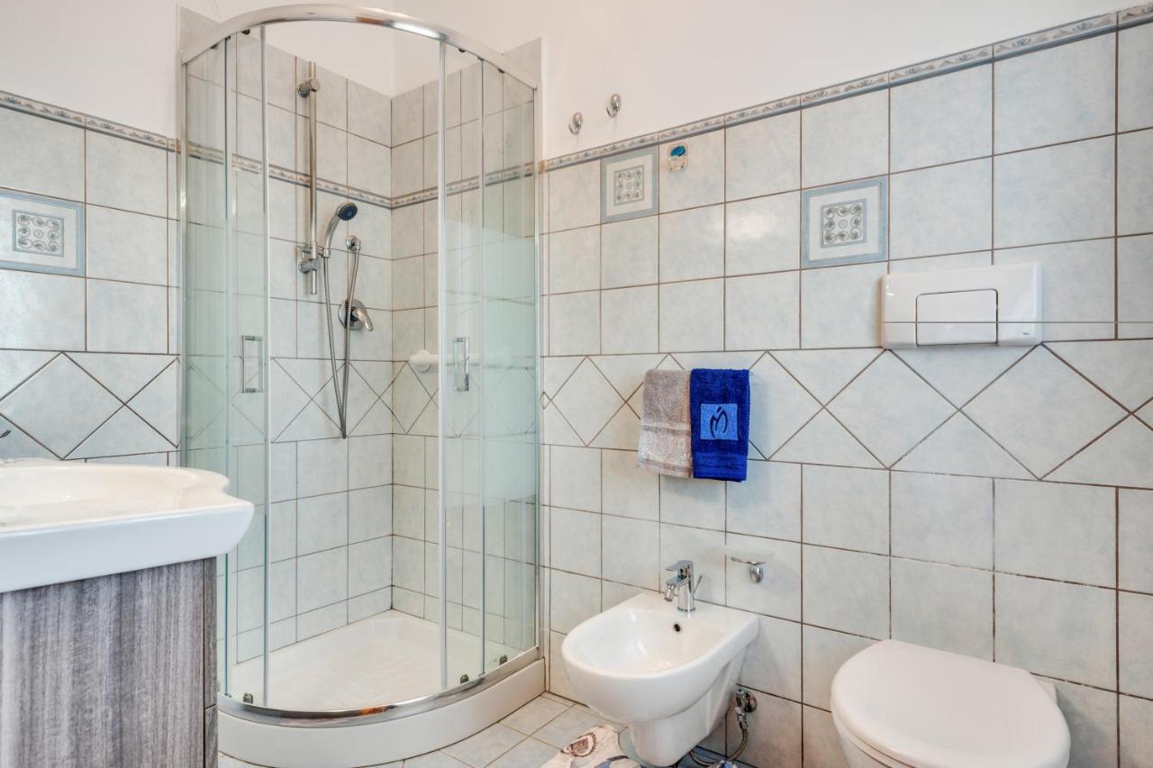 Roomy And Bright Apartment With Balconies X6 Catania Luaran gambar